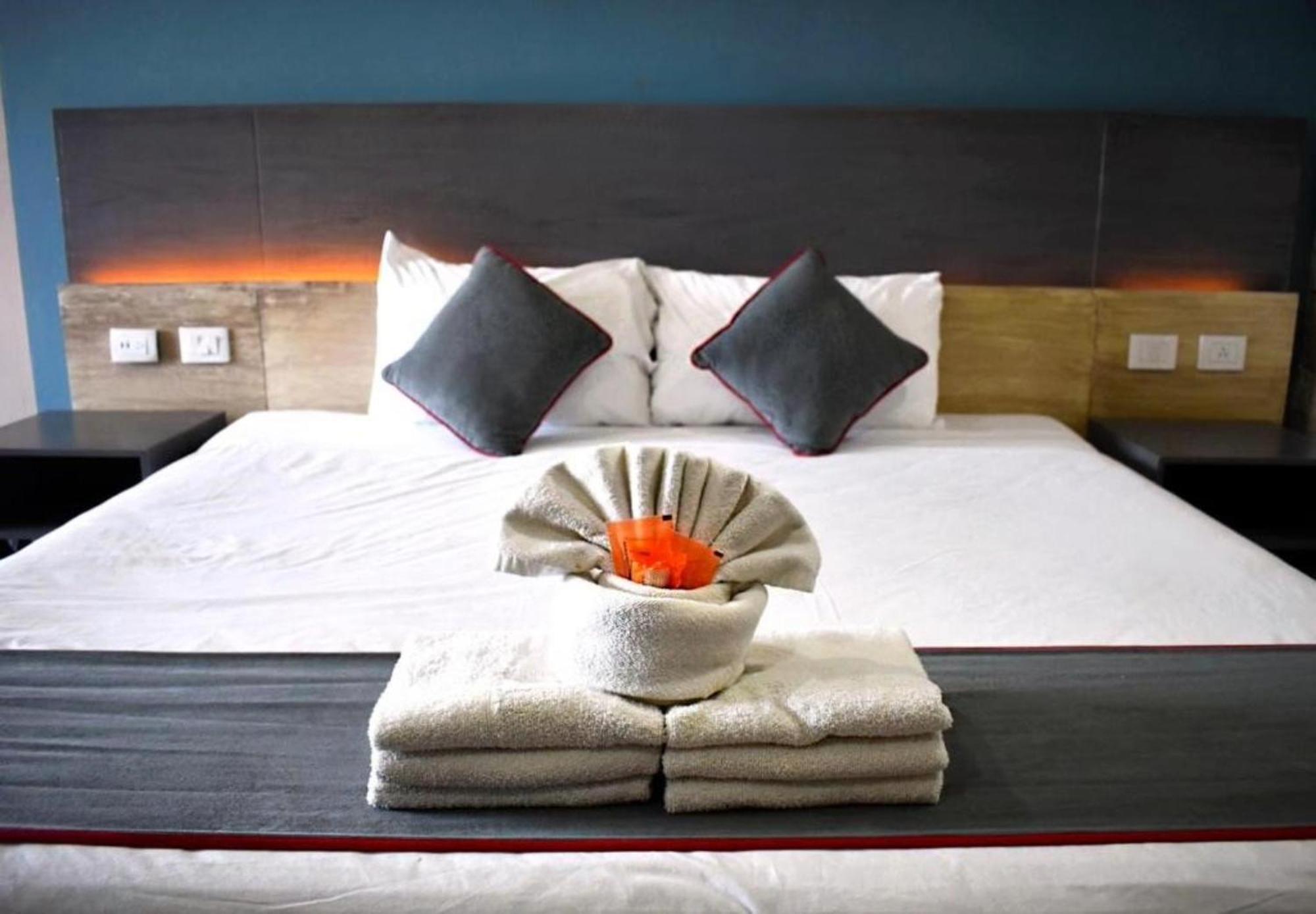 Illusion Xpress I Attraction Hotel Deluxe Playa del Carmen Ngoại thất bức ảnh